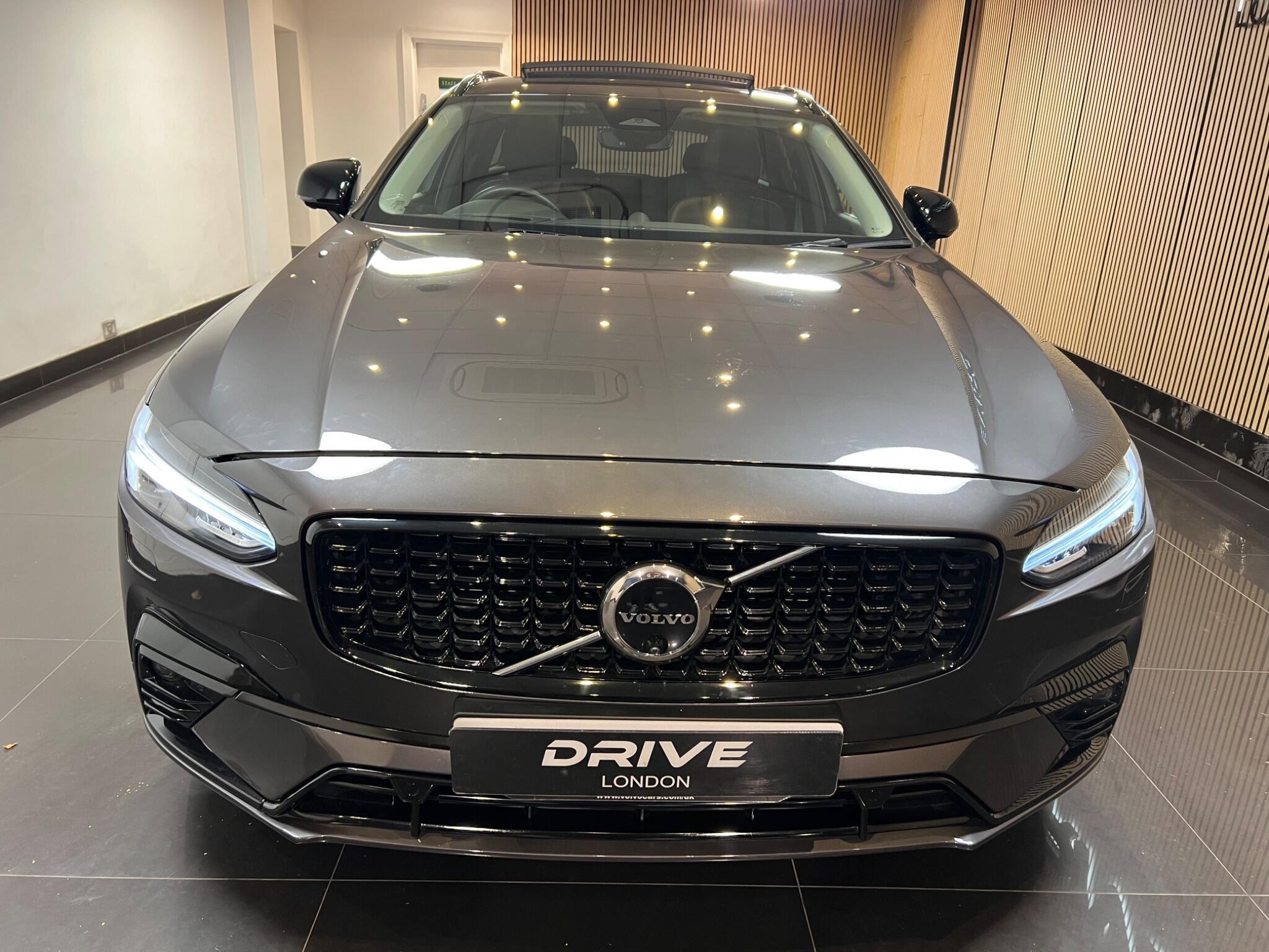 Volvo V90